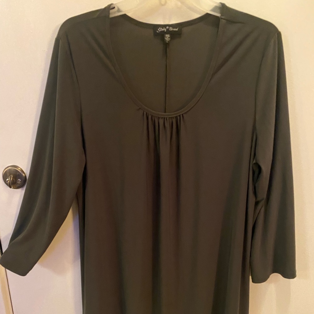 Slinky Brand top